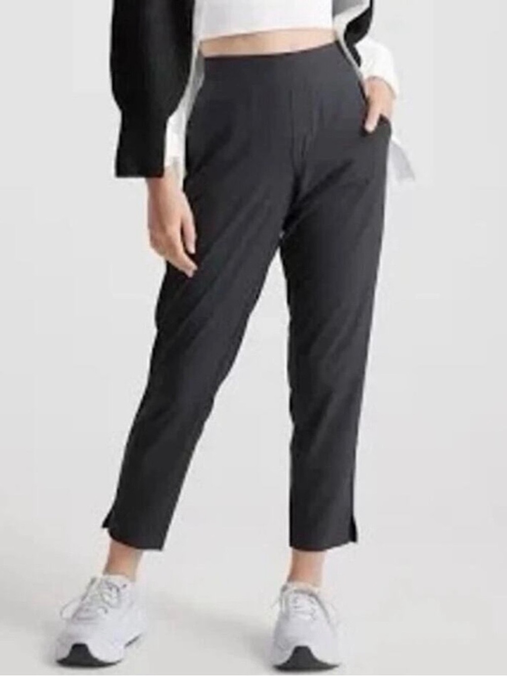 Quince Performance Tech Ankle Pants Black Side Stripe Stretch Pull-On Pockets